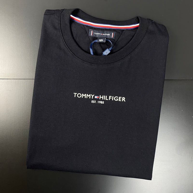 Camiseta Tommy Hilfiger Preta Masculina Malha Importada
