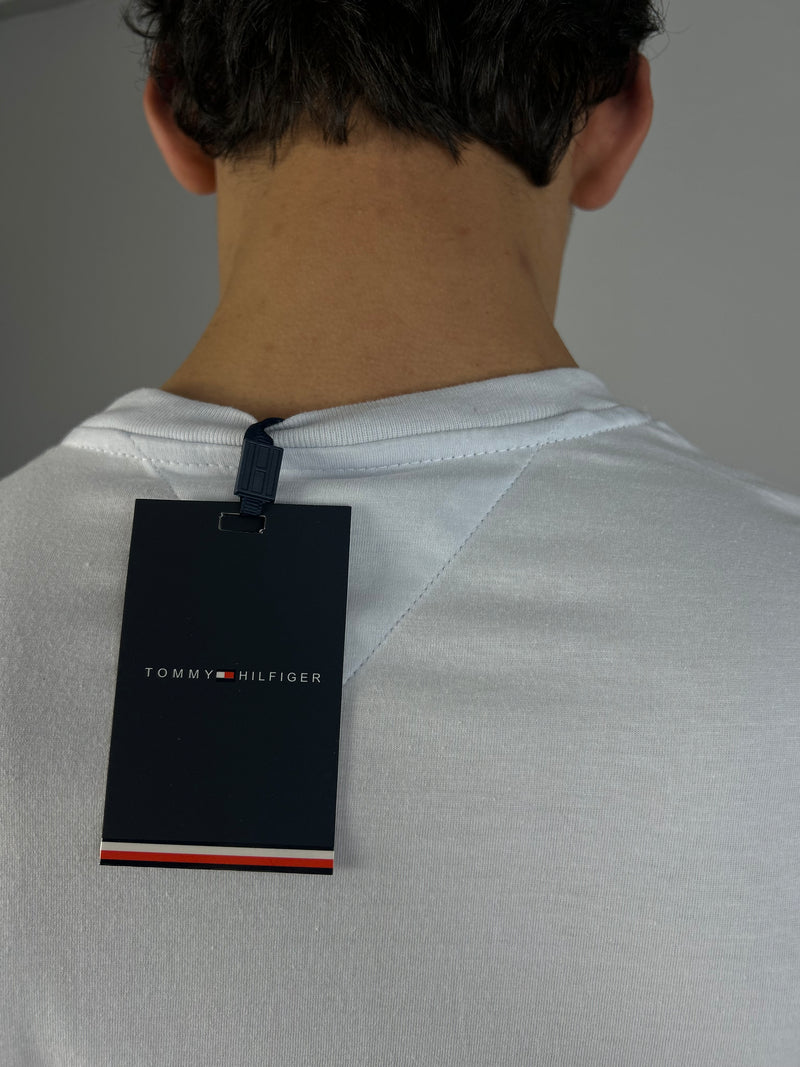 Camiseta Tommy Hilfiger Branca - Malha Importada