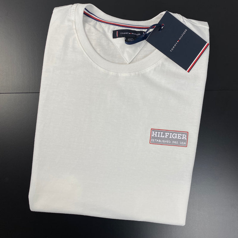 Camiseta Básica Tommy Hilfiger Branca Masculina Malha Importada