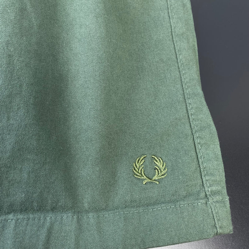 Shorts de Sarja Fred Perry Verde Escuro Masculino