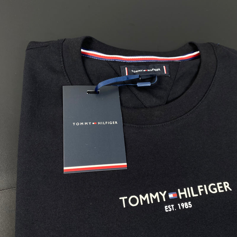 Camiseta Tommy Hilfiger Preta Masculina Malha Importada
