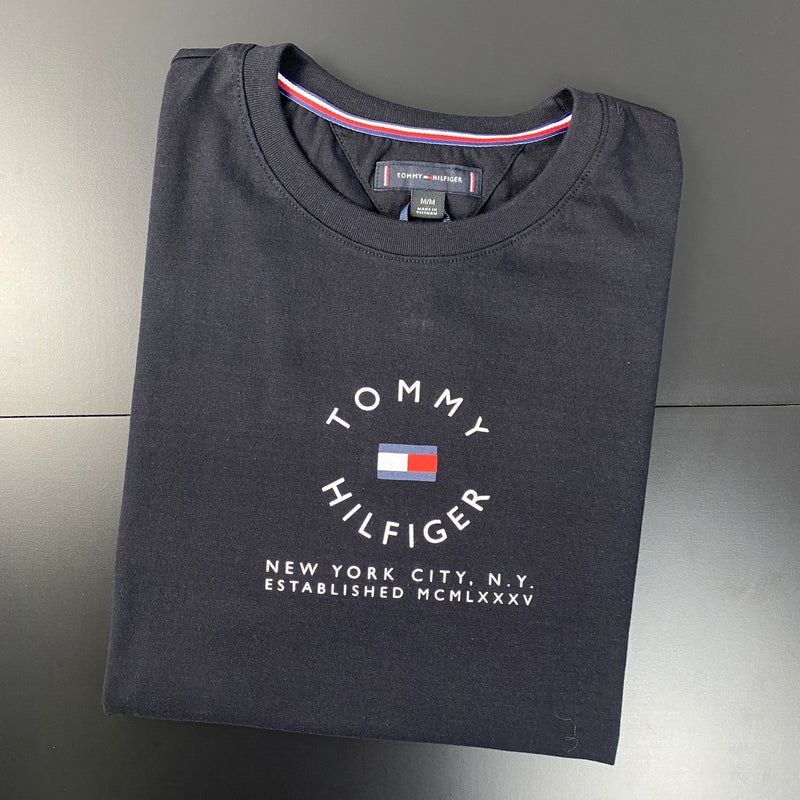 Camiseta Tommy Hilfiger Preta Masculina Malha Importada