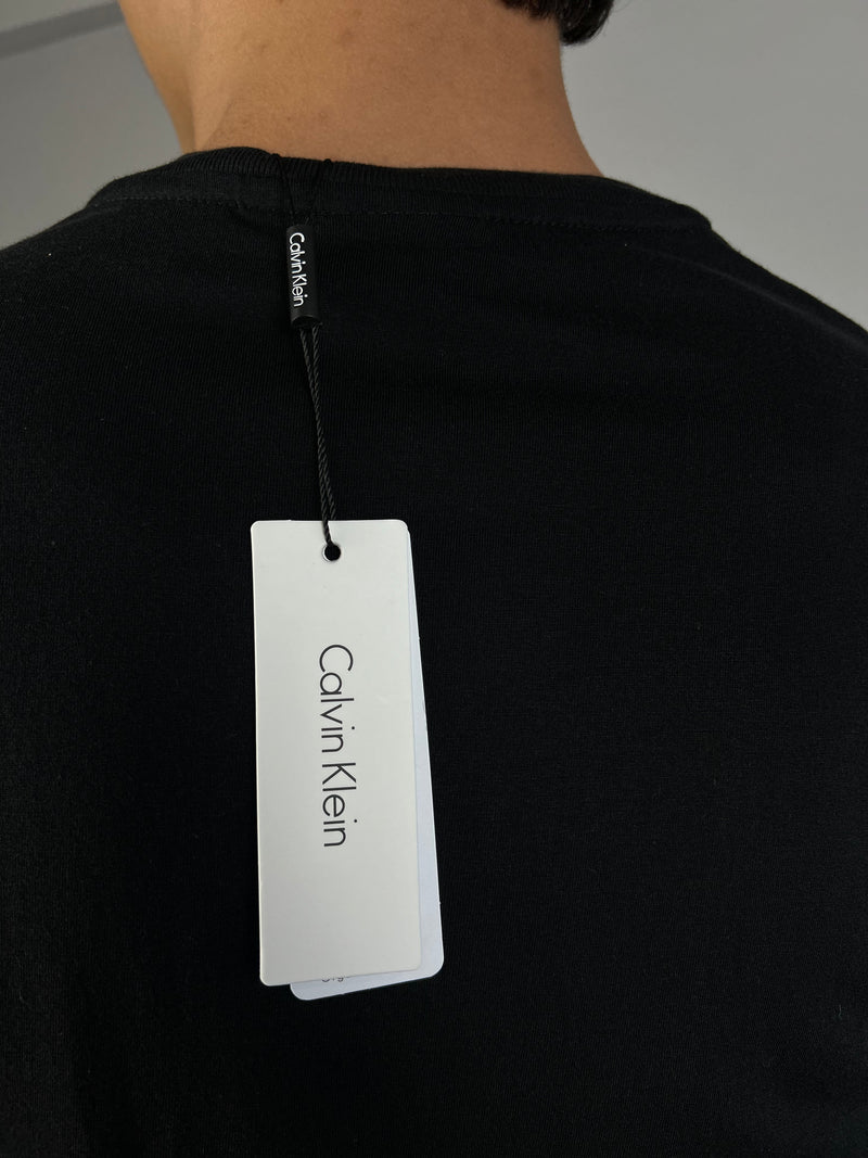 Camiseta Calvin Klein Preta Masculina Malha Importada