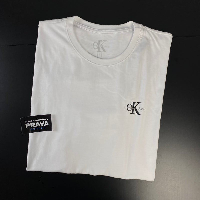 Camiseta Calvin Klein branca masculina malha importada Black Friday 2025